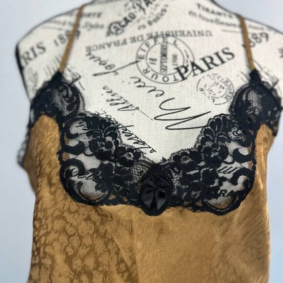 Vintage Eaton Vanity Fair Satin Camisole and Panties Sleep Set Sz Medium - Picture 3 of 13